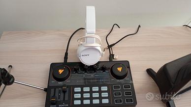 kit podcast  Maono am200+ cuffie Sony md-rzx 110