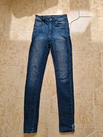 Pantaloni skinny