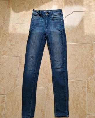 Pantaloni skinny