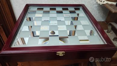 Scacchiera in Legno e vetro