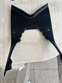 Pedana poggia piedi originale Honda SH 125/150 (20