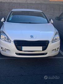 Pegeot 508 berlina del 2014 con 6 marce 1.6 hdi