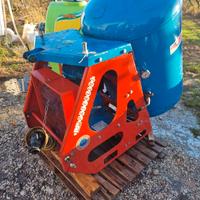 Compressore per trattore paterlini da 650 litri