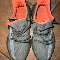 YEEZY BOOST 350