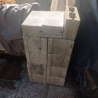 BLOCCO CEMENTO PER MURATURA