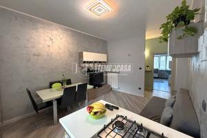 Via Oslavia: Trilocale ristrutturato