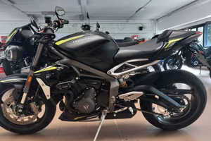 Triumph Street Triple RS