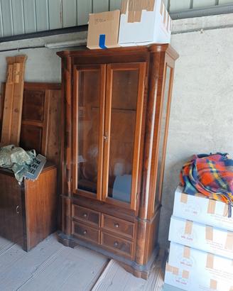 armadio fuciliera in noce