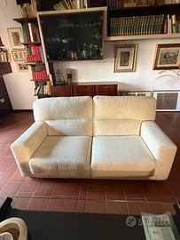 2 divani e una poltroncina Sofa’ & Sofa’