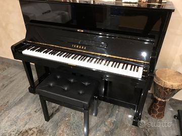 PIANOFORTE VERTICALE YAMAHA U1