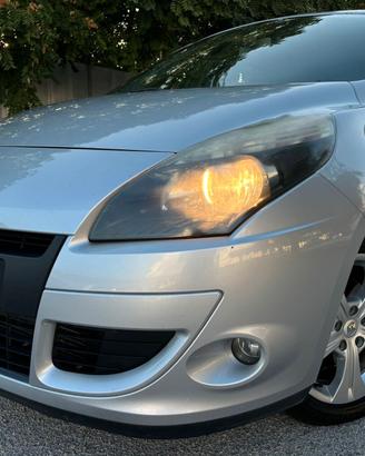 Renault Scenic Scénic X-Mod 1.5 dCi 110CV Luxe