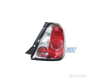 FANALE DESTRO PER FIAT 500 07-14 CERCHIO NERO