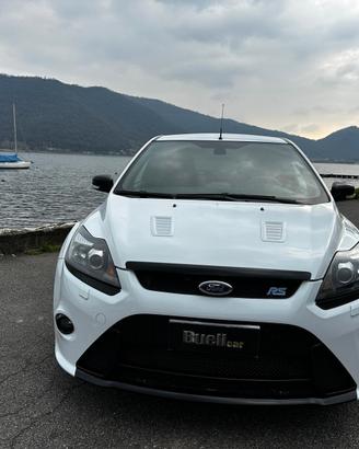 Ford Focus 2.5T (305CV) 3p. RS