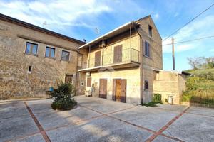 CASA INDIPENDENTE A SANT'AGATA DE' GOTI