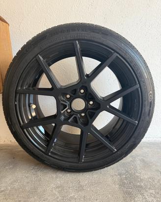 Cerchi da 18 pollici ROTIFORM KPS con gomme estive