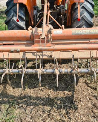 Zappatrice per trattore