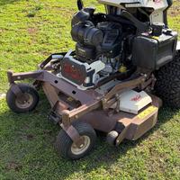 Trattorino tagliaerba grasshopper