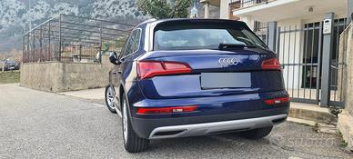 Audi Q5 150CV 2.0TDI