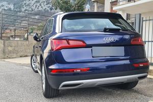 Audi Q5 150CV 2.0TDI