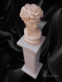 base di marmo con Busto del David  in gesso