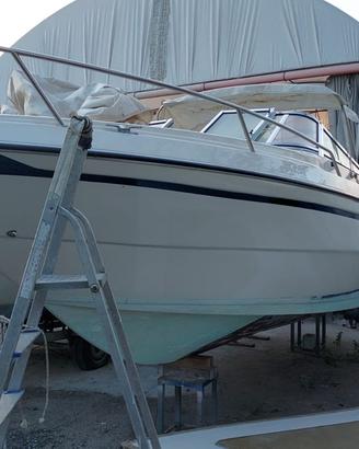 Glastrom 23 ft entrofuoribordo