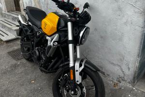 Voge Trofeo 350 ac
