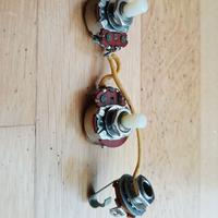 Cablaggio Fender Precision 1966 con Pots e Knobs