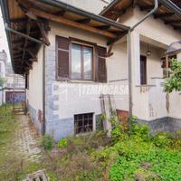 Villa bifamiliare