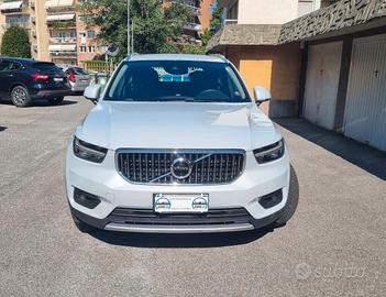 Volvo XC40 T5 Recharge Plug-in Hybrid Inscription 