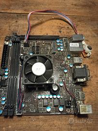 MSI AM1I Mini ITX 17x17 AMD Athlon 5350 Testata