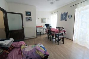 4 LOCALI A POGGIO CATINO