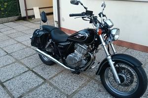 Suzuki GZ Marauder 250 - 2001