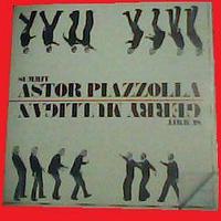 Dischi vinile 33 giri di vario genere e artisti