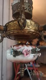 Lampadario in ottone e ceramica 