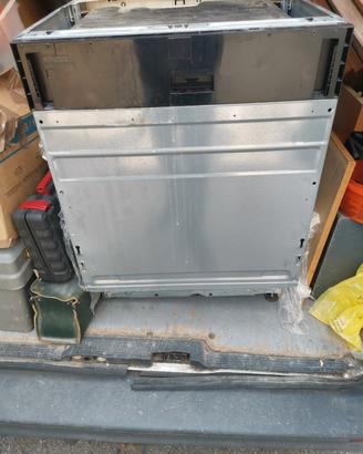 lavastoviglie REX ELECTROLUX