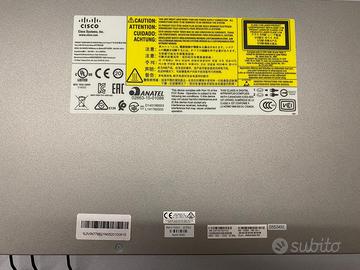 Set di Router Cisco ASR-920-12CZ-A