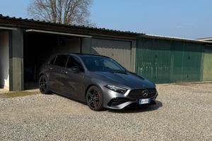 Mercedes-benz A220 AMG Line 4Matic MHEV