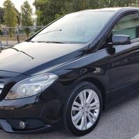 MERCEDES CLASSE B-160 CDI 67.000 KM. 09-2013