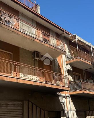 4 LOCALI A CORIGLIANO-ROSSANO