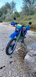 Moto YAMAHA XT  600