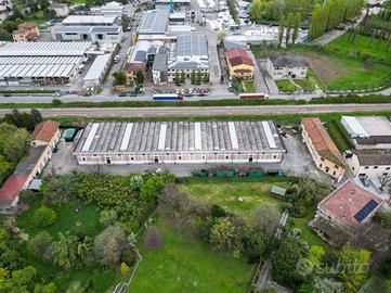 CAPANNONE A CALVISANO