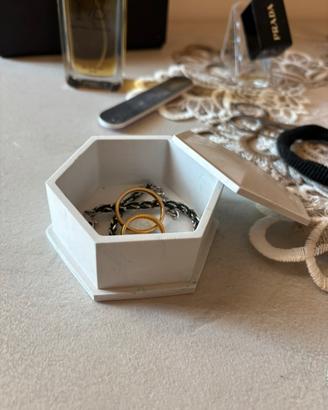 Portagioie esagonale artigianale in gesso /Scatola