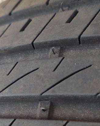 Gomme 255/55/16