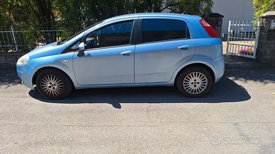 FIAT GRANDE PUNTO METANO