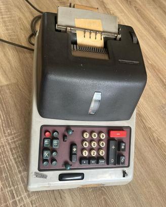 Calcolatore Olivetti Divisumma 24