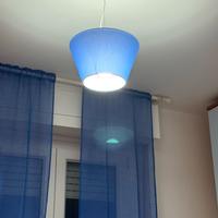 Lampadario moderno paralume blu in tessuto