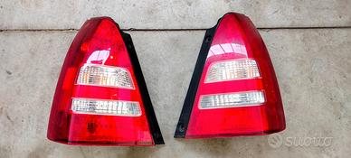 Fari posteriori Subaru Forester