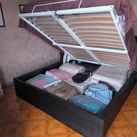 Letto Matrimoniale MALM Ikea  175x210 contenitore