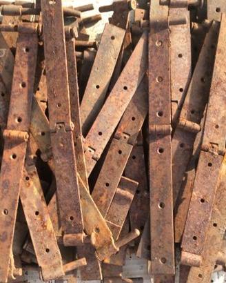 Ferramenta per balconi in legno