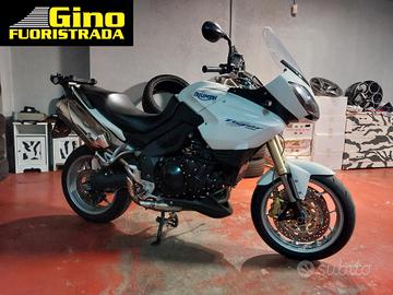 TRIUMPH TIGER 1050 TAGLIANDO PNEUMATICI NUOVI